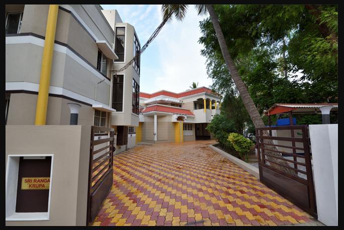 Sri Ranga Krupa Hotel Tiruchirappalli Exterior photo