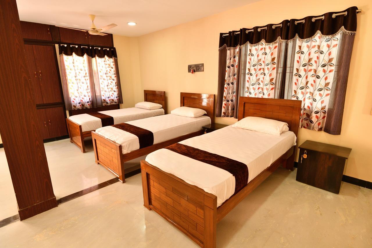 Sri Ranga Krupa Hotel Tiruchirappalli Exterior photo